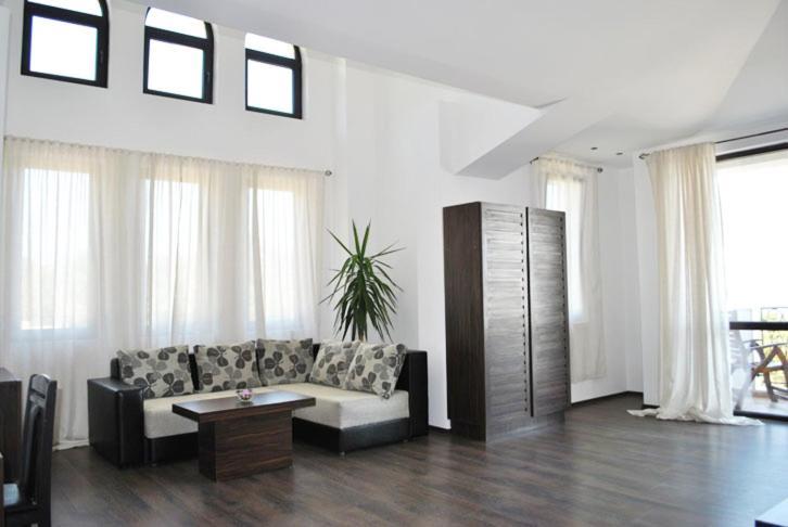 Вила Белисима, Villa Bellissima Bryastovo  Ngoại thất bức ảnh